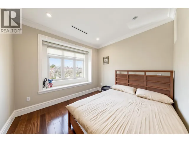 172 W 46TH AVENUE, Vancouver, British Columbia V5Y2W9