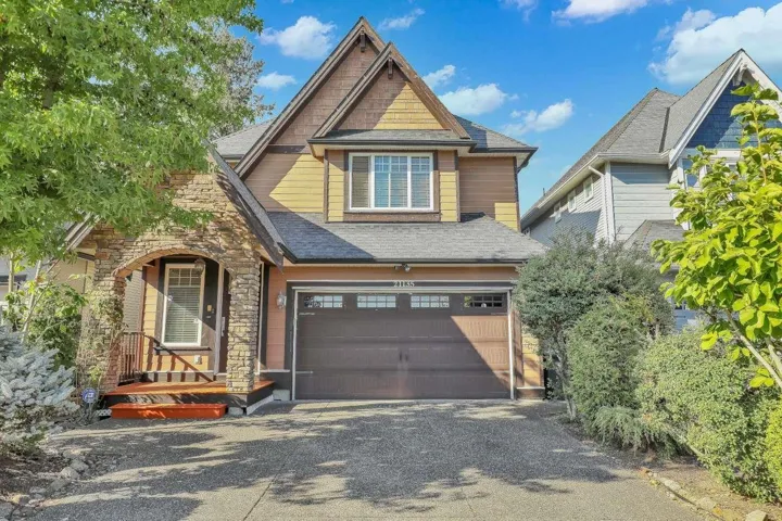 21135 77A AVENUE, Langley, British Columbia V2Y0K7