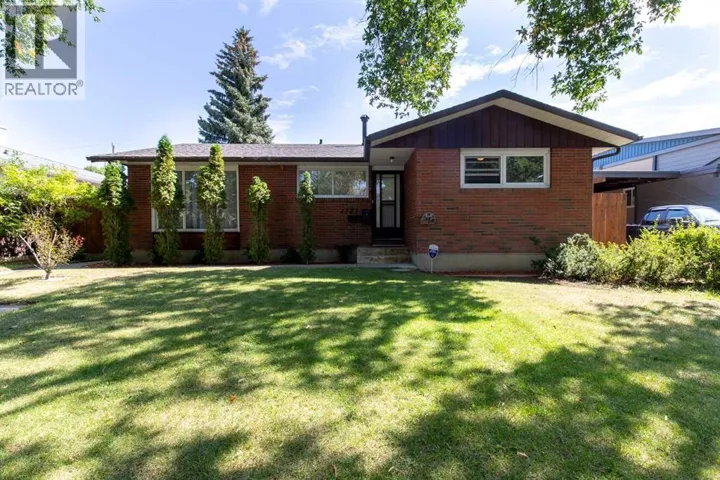 1721 20 Street S, Lethbridge, Alberta T1K2G1
