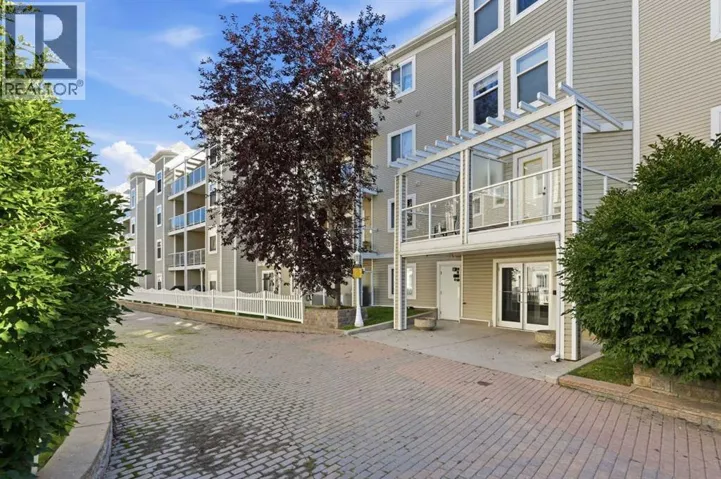 221, 290 Shawville Way SE, Calgary, Alberta t2y3z9