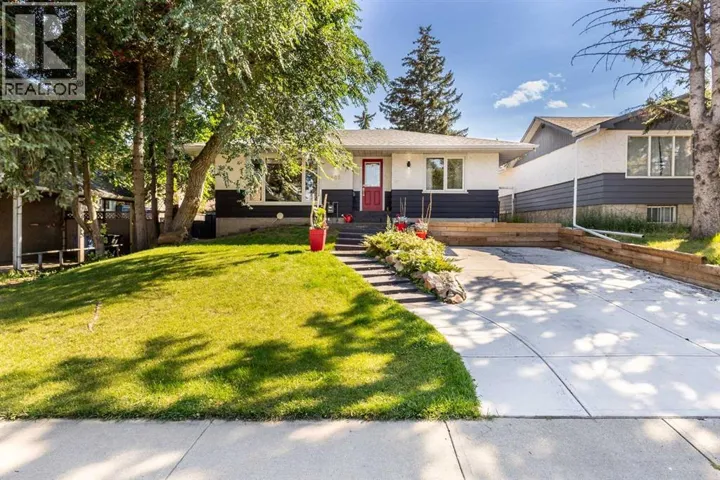 809 68 Avenue SW, Calgary, Alberta T2V0N5