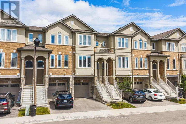 94 LAGUNA VILLAGE CRESCENT, Hamilton, Ontario L0R1P0