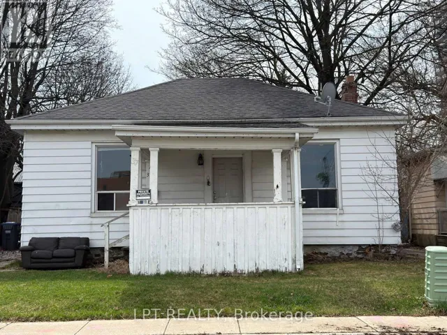 37 ELIZABETH STREET N, Brampton (Downtown Brampton), Ontario L6X1S3