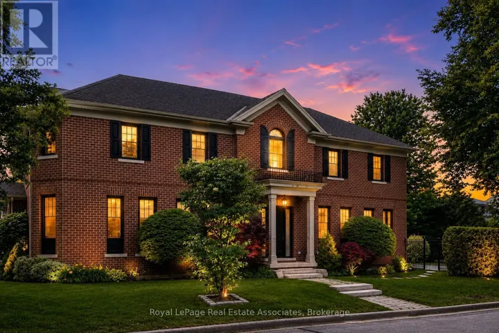 32 JOPLING AVENUE N, Toronto (Islington-City Centre West), Ontario M9B4E7