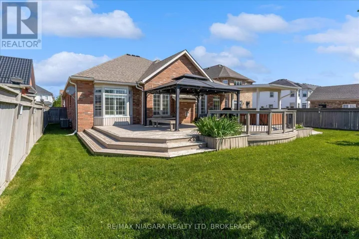 404 WRIGHT CRESCENT, Niagara-on-the-Lake (Glendale), Ontario L0S1J0