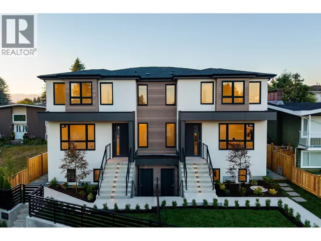 2 7061 PAULUS CRESCENT, Burnaby, British Columbia V5A1P4