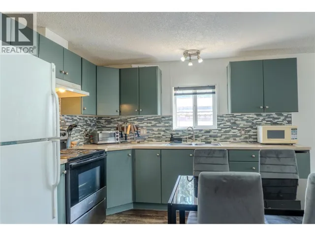 606 Edward Street Unit# 10, Revelstoke, British Columbia V0E2S0