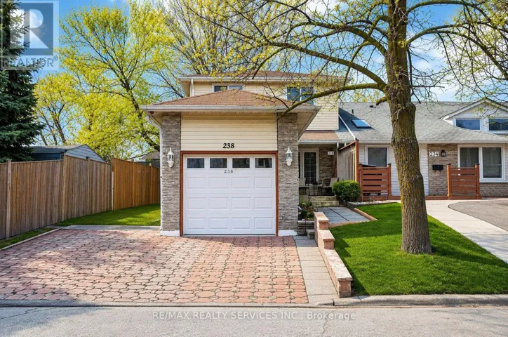 238 LINDEN DRIVE, Cambridge, Ontario N3H4Y2