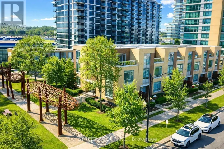 TH07 - 25 SINGER COURT, Toronto (Bayview Village), Ontario M2K0B3