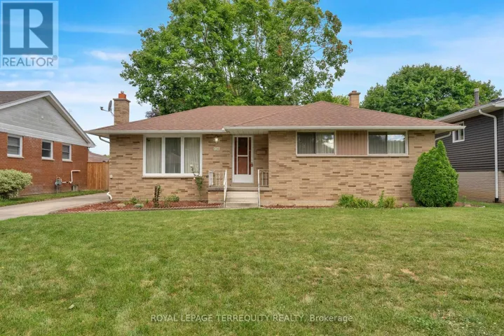 126 PARTRIDGE CRESCENT, Chatham-Kent (Chatham), Ontario N7L1E9
