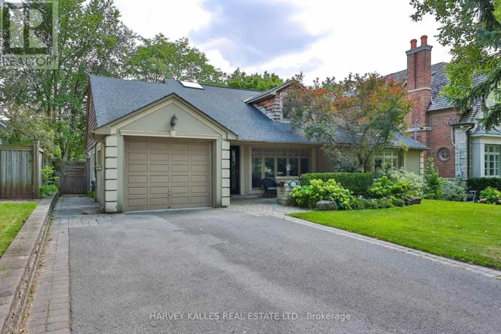 107 STRATFORD CRESCENT, Toronto (Bridle Path-Sunnybrook-York Mills), Ontario M4N1C7