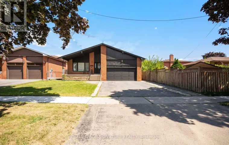 2221 FLORIAN ROAD, Mississauga (Cooksville), Ontario L5A3Y9