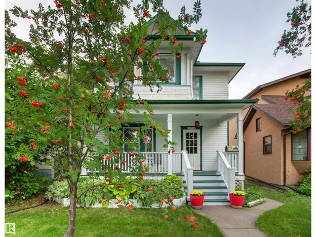 10714 75 AV NW, Edmonton, Alberta T6E1J9