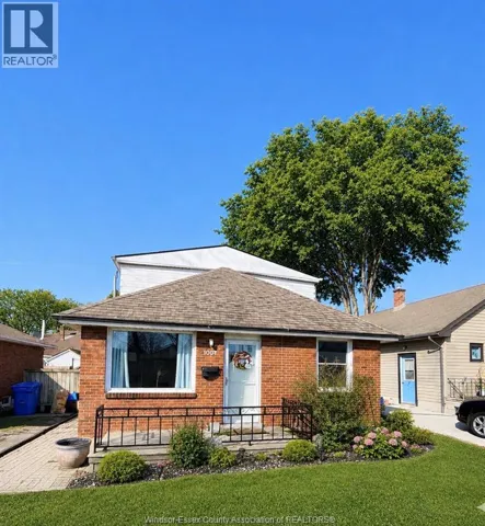 1067 ST. LOUIS, Windsor, Ontario N8S2K9