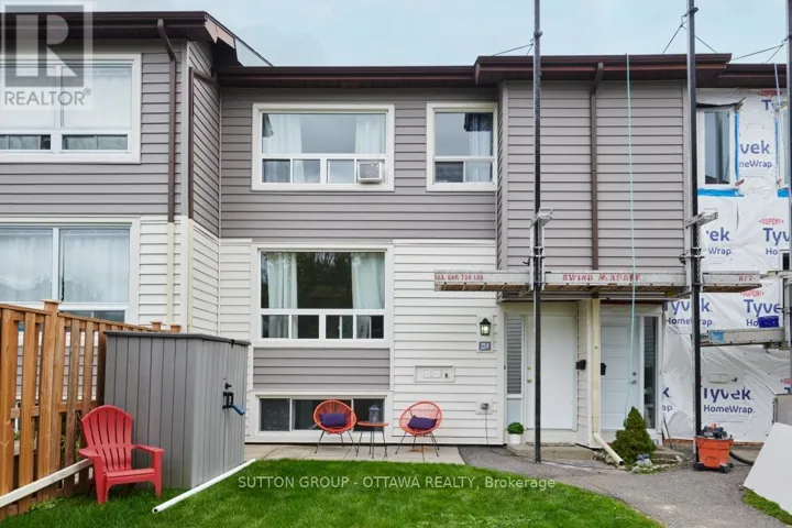 23F - 23 BANNER ROAD W, Ottawa, Ontario K2H8T3