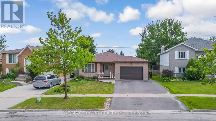 42 NEWBURY DRIVE, Kitchener, Ontario N2N2X6