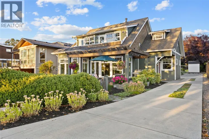 10117 West Saanich Rd, North Saanich, British Columbia V8L5T6