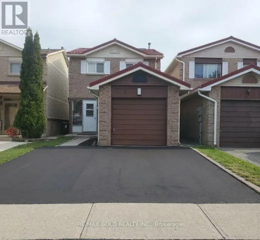 7 AULD CROFT ROAD, Toronto (West Humber-Clairville), Ontario M9W6E3
