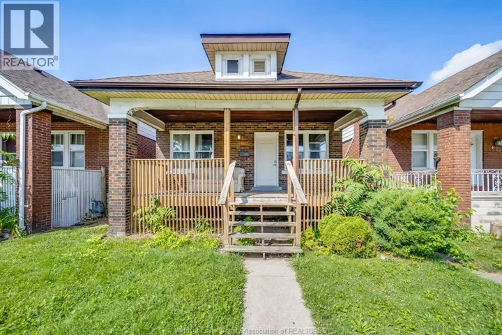 631 RANKIN AVENUE, Windsor, Ontario N9B2R8