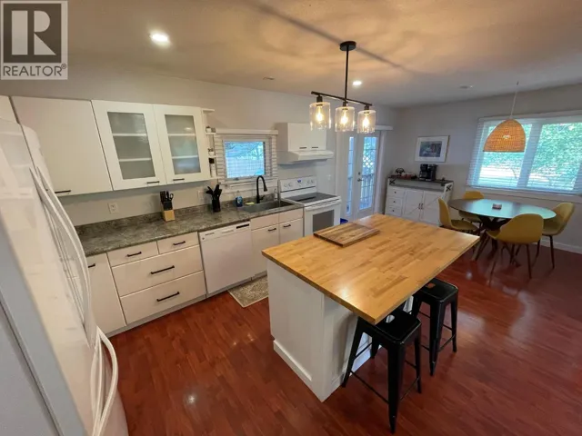 1605 Neimi Road, Christina Lake, British Columbia V0H1E0