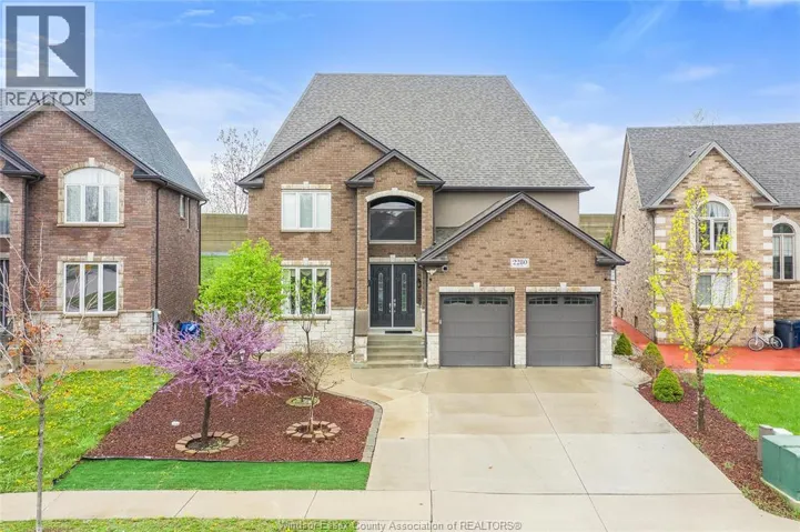 2280 DANDURAND, Windsor, Ontario N9E4Z7