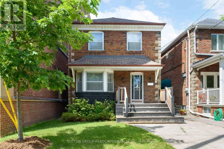 76 ST ANNES ROAD, Toronto (Little Portugal), Ontario M6J3J9