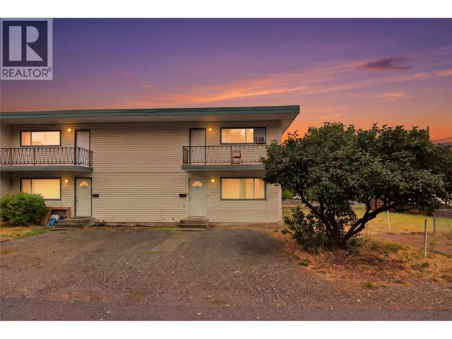 2505 SUNSET Drive Unit# 1, Kamloops, British Columbia V2C4K1