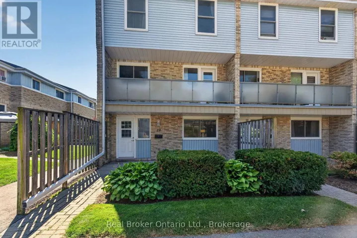 29 - 35 BRECKENRIDGE DRIVE, Kitchener, Ontario N2B3H5