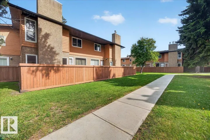 #47 3812 20 AV NW, Edmonton, Alberta T6L4B2