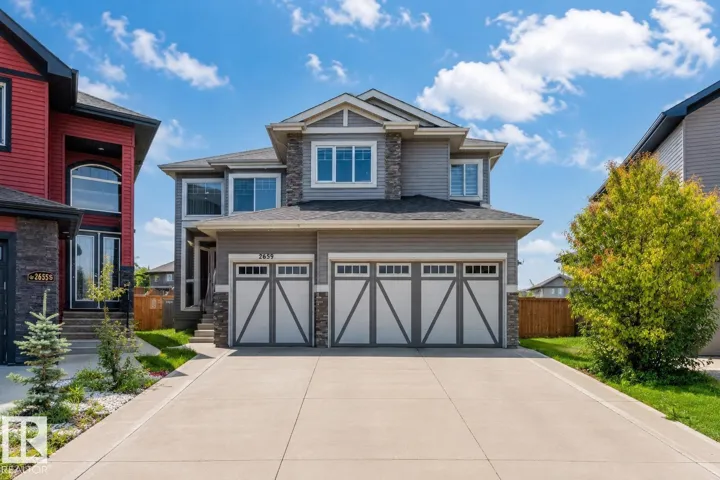 2639 17 AV NW, Edmonton, Alberta T6T2G6