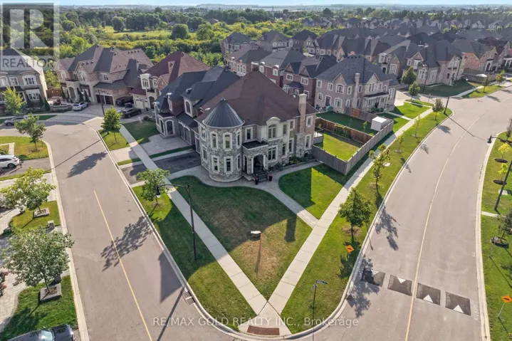 54 GORDON RANDLE DRIVE, Brampton (Toronto Gore Rural Estate), Ontario L6P4H3