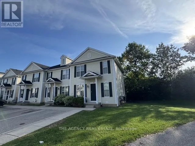 29 - 600 SARNIA ROAD, London North (North I), Ontario N6G5M5