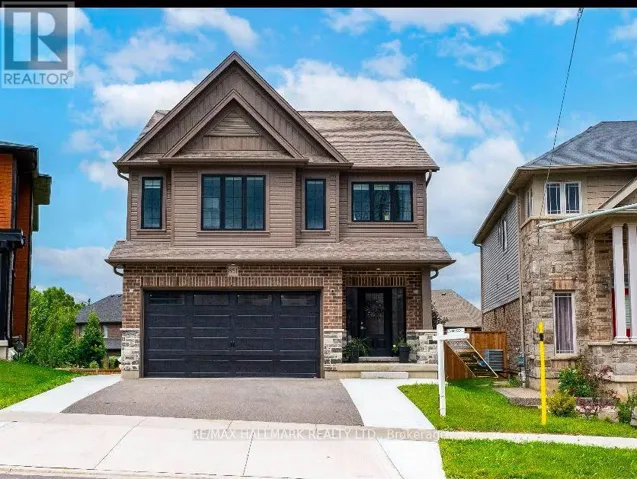 UPPER LEVEL (MAIN & 2ND) - 851 ROBERT FERRIE DRIVE, Kitchener, Ontario N2R1P2