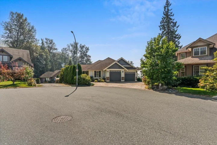 8497 BRADSHAW PLACE, Eastern Hillsides, Chilliwack, British Columbia V4Z0A7