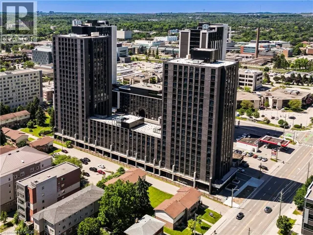 145 COLUMBIA Street W Unit# 1505, Waterloo, Ontario N2L0K7