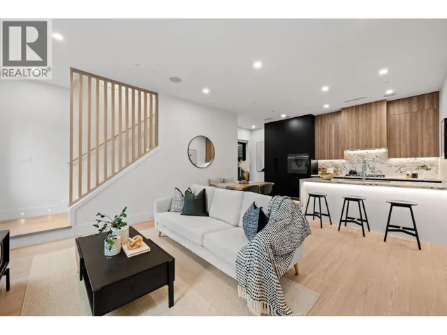 2 5034 GRANVILLE STREET, Vancouver, British Columbia V6M3B4