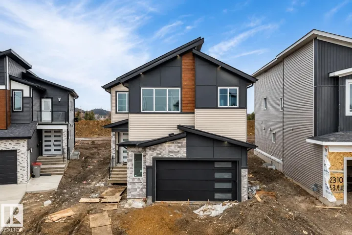 8418 MAYDAY LINK LI SW, Edmonton, Alberta T6X3G1