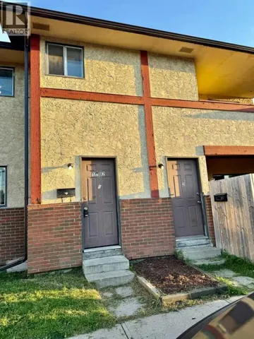 3, 1702 35 Street SE, Calgary, Alberta T2A1B5