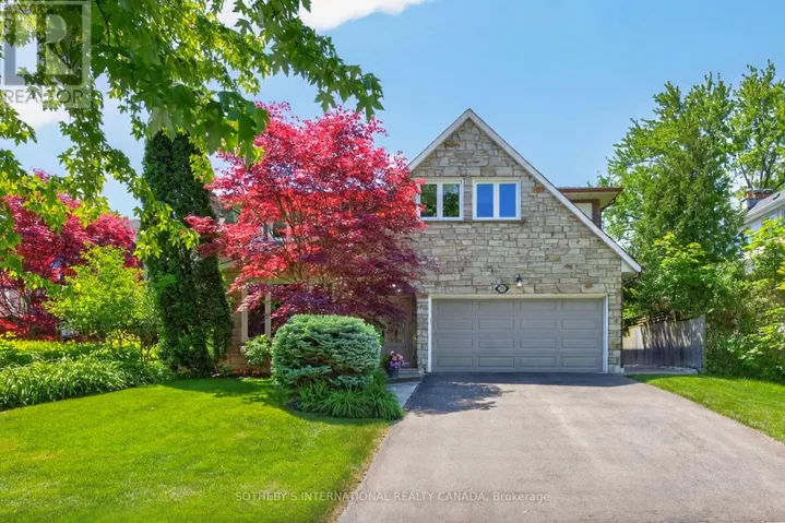 25 GOSSAMER AVENUE, Toronto (Newtonbrook East), Ontario M2M2X3