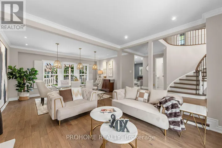 43 ROSEMEAD CLOSE, Markham (Unionville), Ontario L3R3Z4