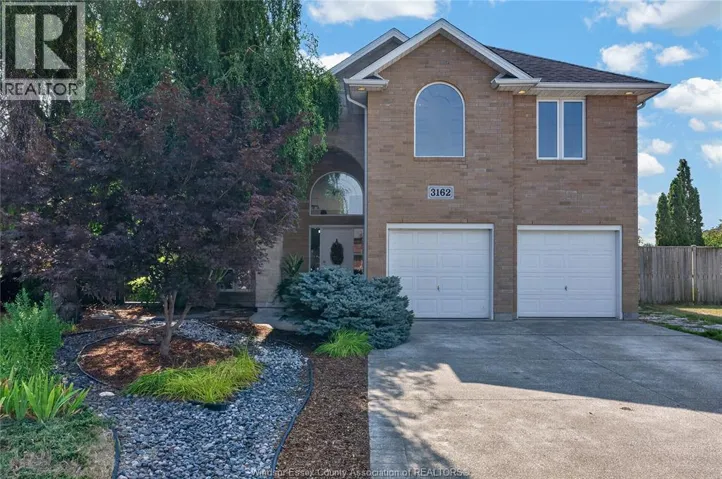 3162 Leisure CRESCENT, Windsor, Ontario N8R0A2