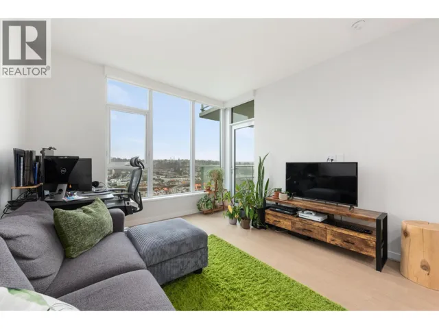 1301 2186 GILMORE AVENUE, Burnaby, British Columbia V5C0N7