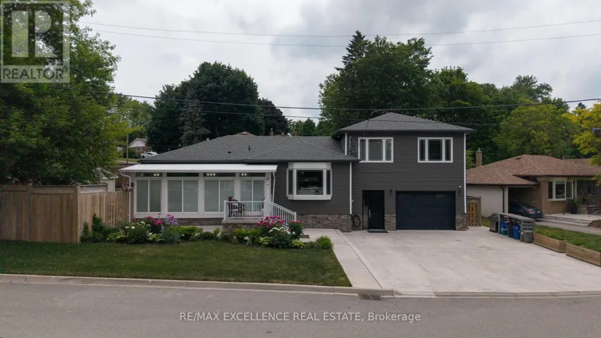 21 ELIZABETH STREET, Halton Hills (Georgetown), Ontario L7G3K1