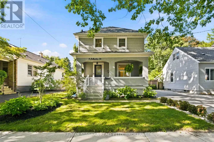 9 JOHNSTON STREET, St. Catharines (Port Dalhousie), Ontario K2N5K5