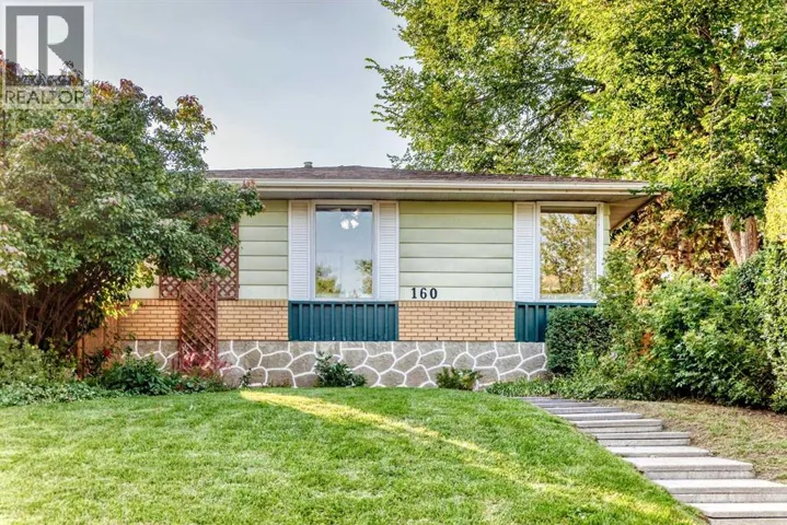 160 Dover Ridge Bay SE, Calgary, Alberta T2B2B5