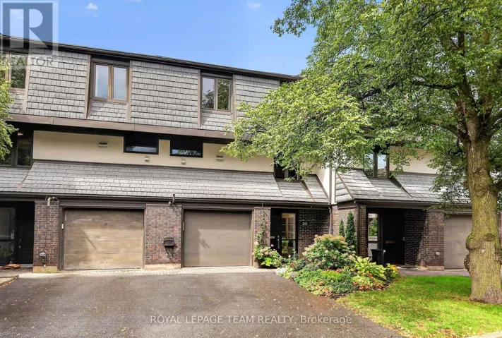30 - 655 RICHMOND ROAD, Ottawa, Ontario K2A3Y3