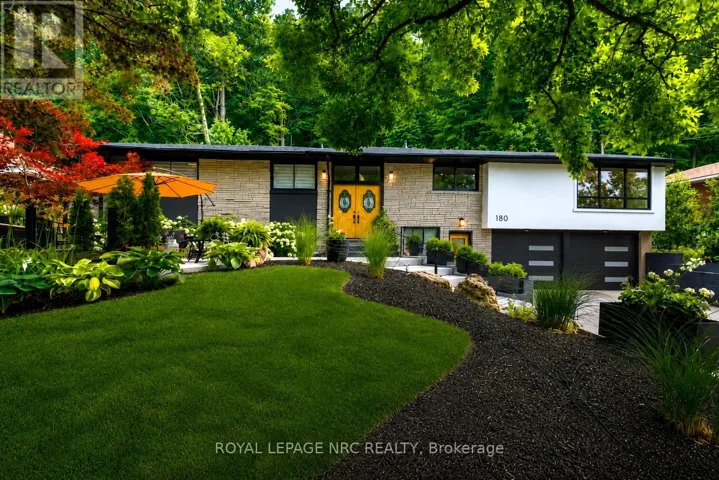 180 WOODSIDE DRIVE, St. Catharines (Glendale/Glenridge), Ontario L2T1X6