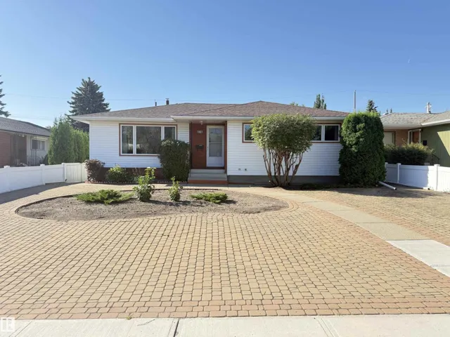 7007 91 AV NW, Edmonton, Alberta T6B0R5