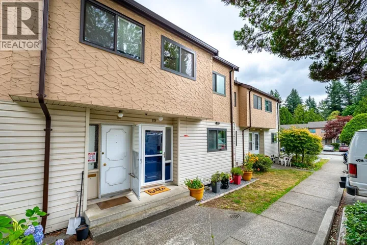 119 511 GATENSBURY STREET, Coquitlam, British Columbia V3J5E7