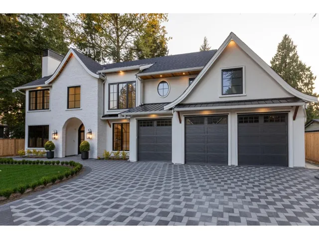 3627 204A STREET, Langley, British Columbia V3A4S5